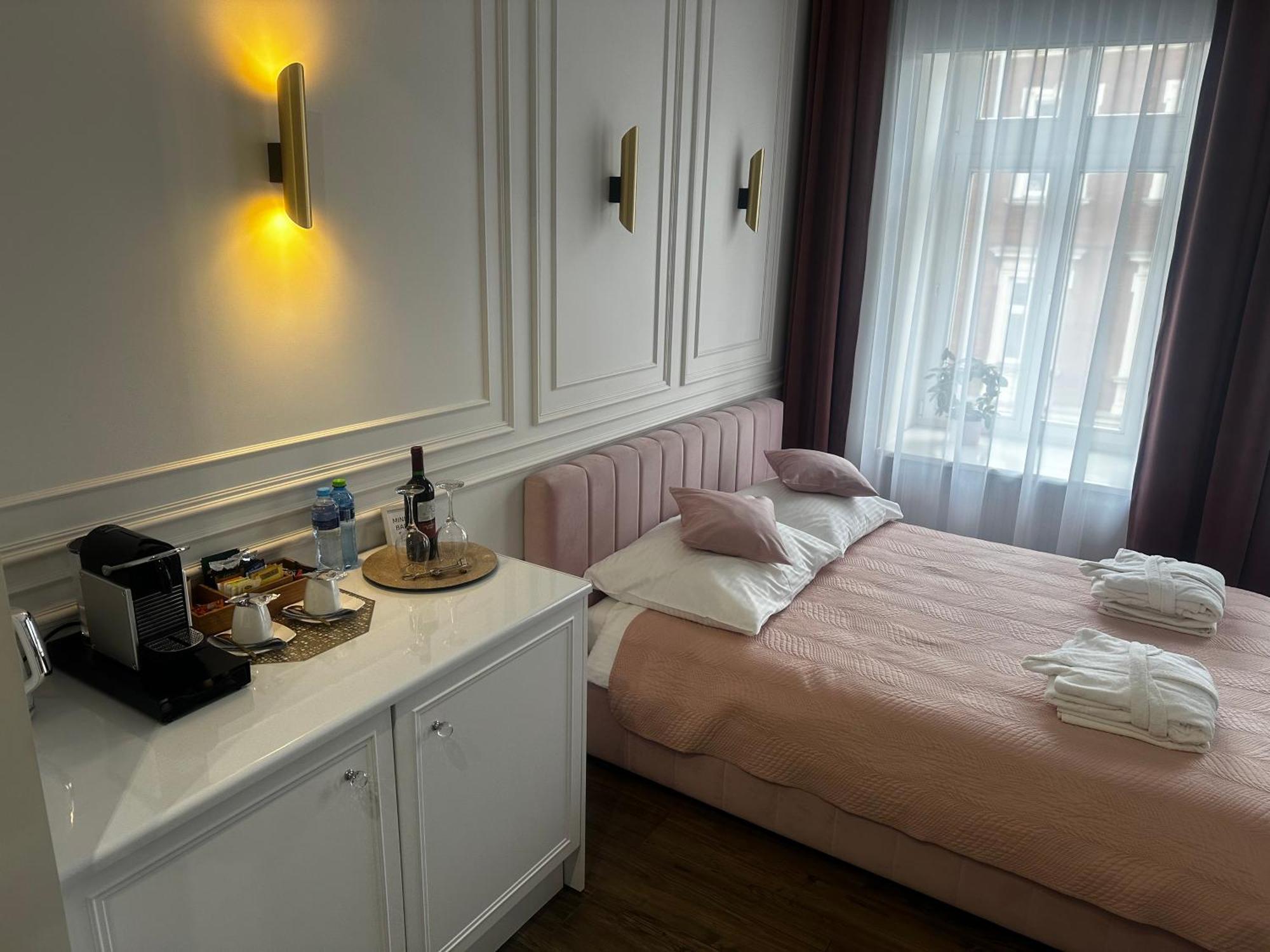 Apartament Glamour Prywatne Jacuzzi Starowislna Krasków Exterior foto